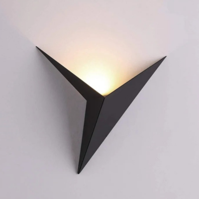 Applique Murale LED Triangle Moderne Minimaliste