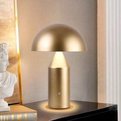 Lampe de table métal doré moderne