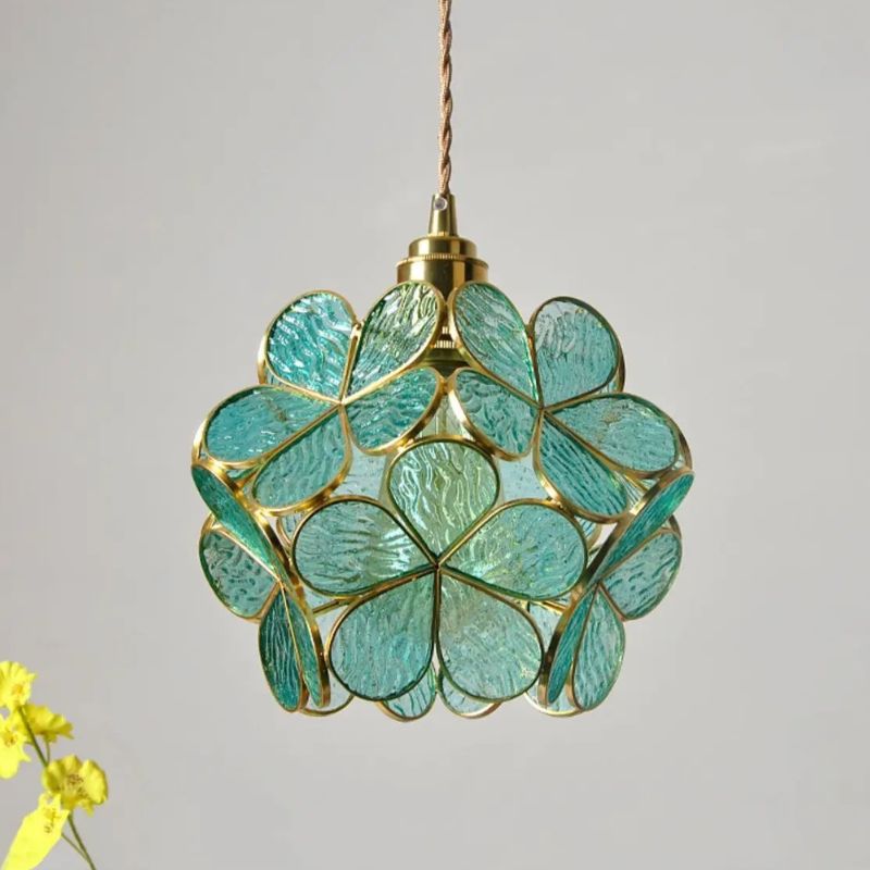 Suspension florale en verre bleu